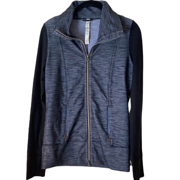Lululemon zipper jacket size 6 - Picture 2 of 9